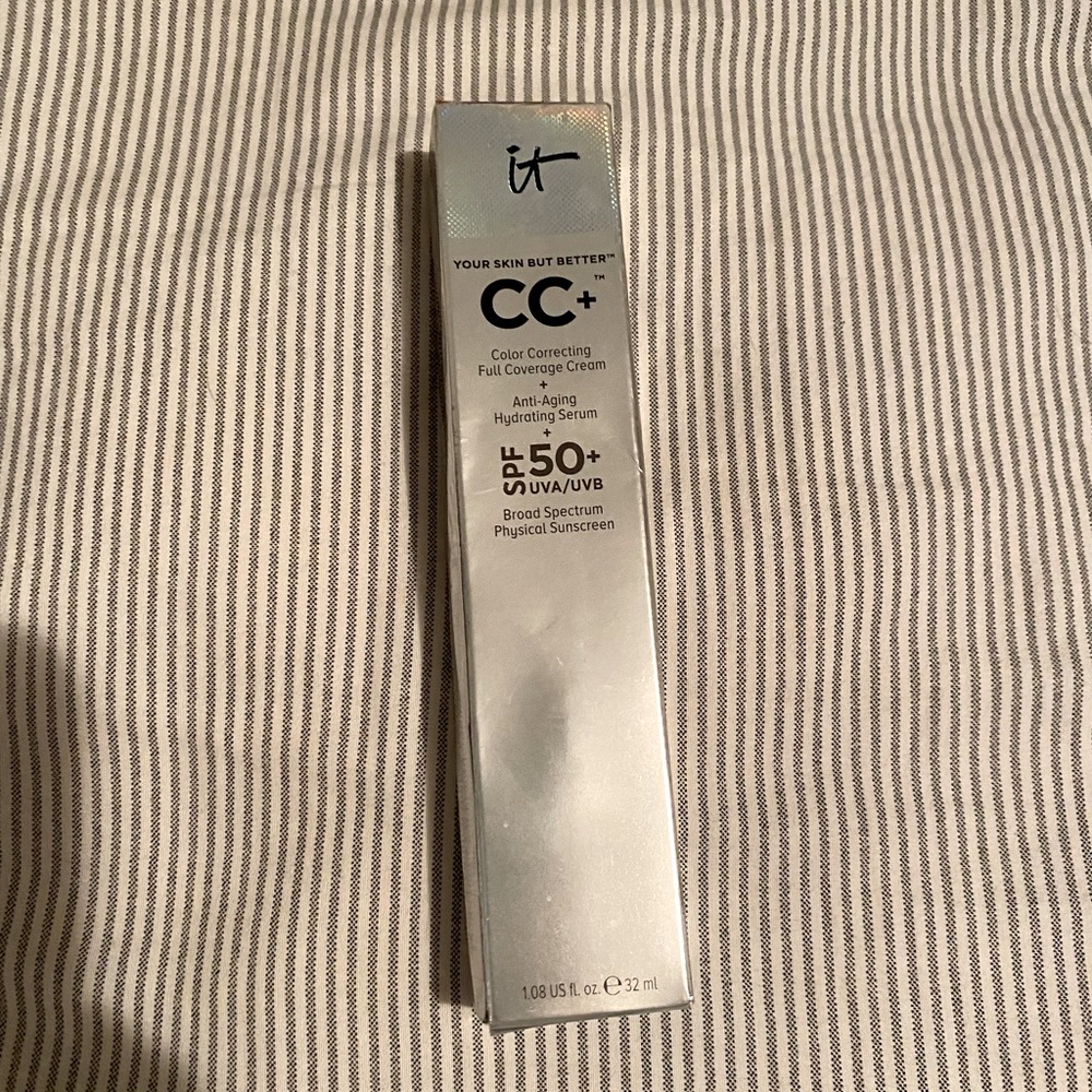IT COSMETICS CC+ CREAM in Deep or Rich!